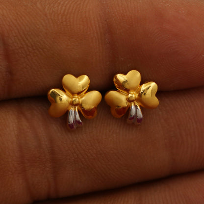 Pendientes de aro en forma de C de 1 cm en oro amarillo con sello distintivo de 22 quilates, joyería de nieta grand niece muy vendida