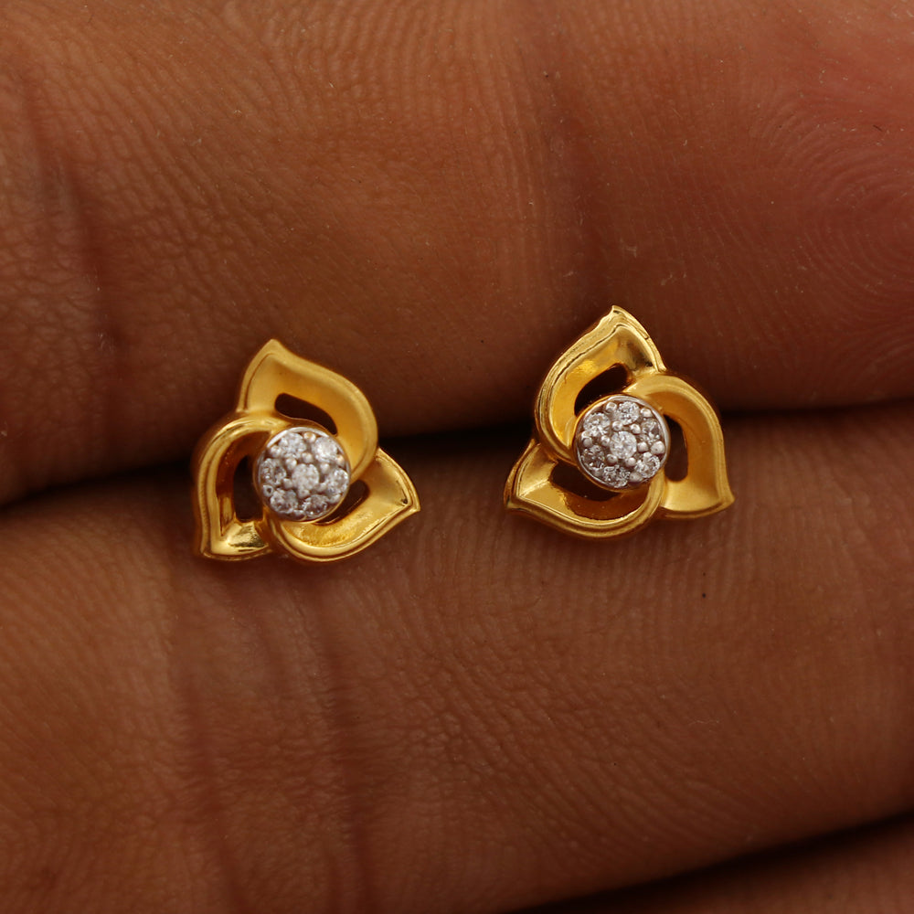 Pendientes con borlas de oro de 22 quilates con sello distintivo de 0,8 cm, regalo para abuela, joyería moderna