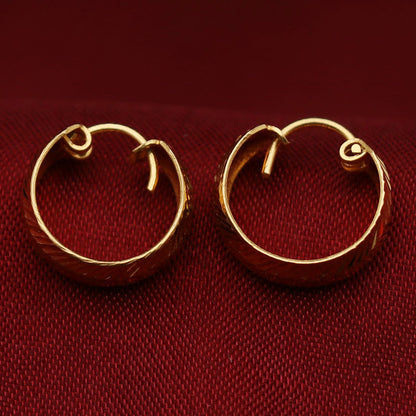 Pendientes de gancho de alambre de joyería de diseño único en oro dorado de 22 quilates para abuela