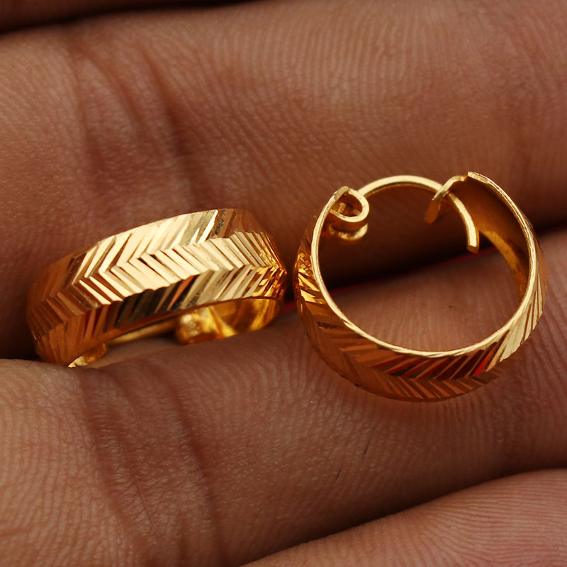 Pendientes de gancho de alambre de joyería de diseño único en oro dorado de 22 quilates para abuela